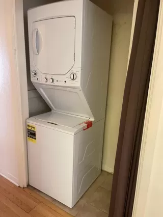 Photo #6: 1046150 Listing 