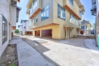 Photo #2: 1142617 Listing 