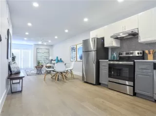 Photo #2: 1142941 Listing