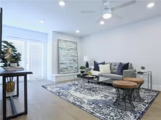 Photo #6: 1142941 Listing