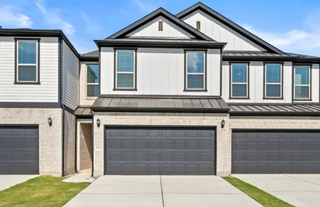 MLS: 1267821 Condo For Sale