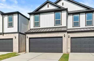 Photo #2: 1267821 Listing