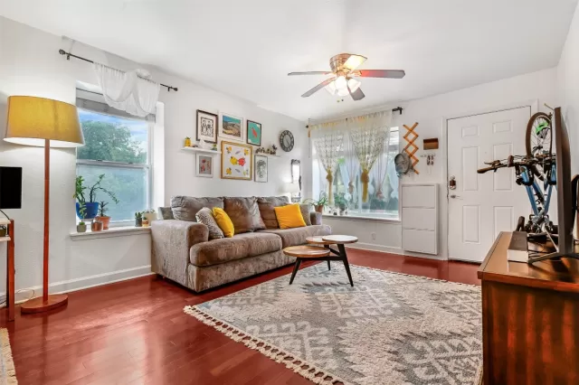 MLS: 1359803 Condo For Sale