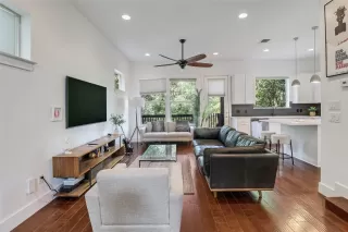 Photo #4: 1418849 Listing 