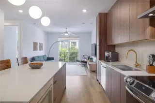 Photo #4: 1434670 Listing 