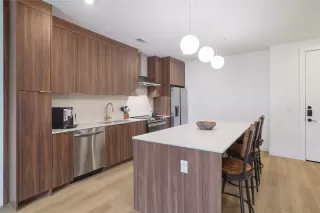 Photo #5: 1434670 Listing 