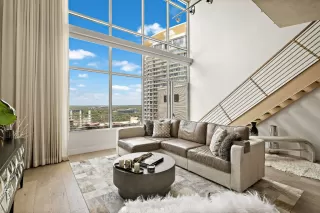 Photo #3: 1469700 Listing 