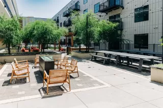 More Details about MLS # 1471101 : 4315 S CONGRESS AVE 308