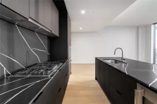 Photo #6: 1475524 Listing 