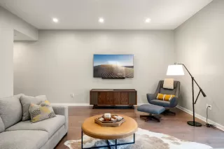 Photo #3: 1483427 Listing