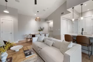 Photo #3: 1535814 Listing