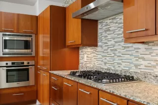 Photo #3: 1568834 Listing