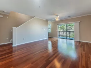 Photo #6: 1611316 Listing 