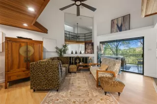 Photo #1: 1632376 Listing 