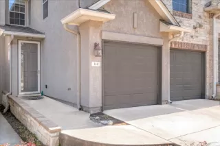 Photo #1: 1636228 Listing 