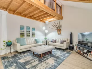 Photo #6: 1741126 Listing