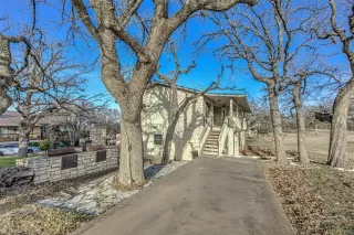 Photo #1: 1832214 Listing 