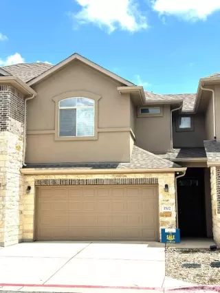 More Details about MLS # 1948300 : 2880 DONNELL DR 1502