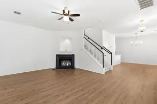 Photo #3: 1999991 Listing 