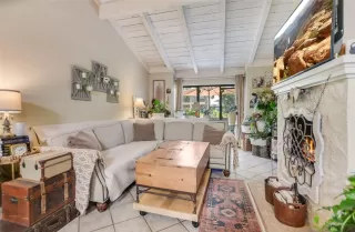 Photo #1: 2019821 Listing 