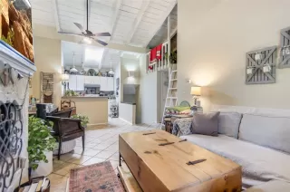 Photo #4: 2019821 Listing 