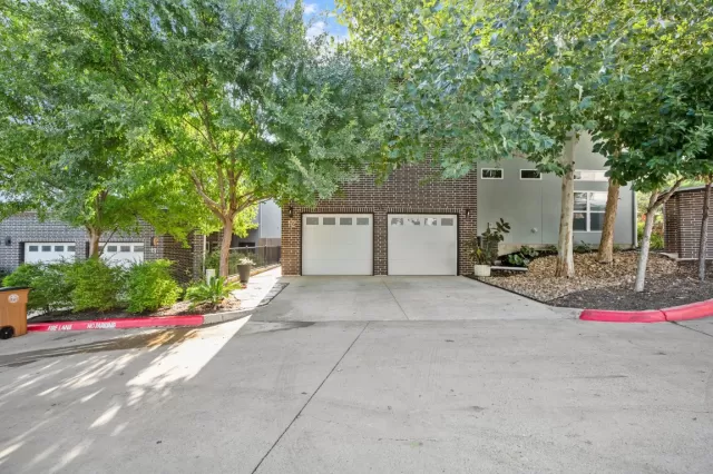 MLS: 2158403 Condo For Sale