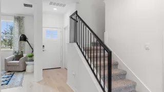 Photo #6: 2167218 Listing 