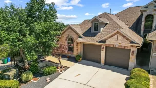 Photo #1: 2189787 Listing 
