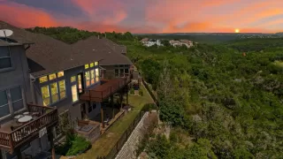 Photo #3: 2189787 Listing 