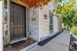 Photo #4: 2189787 Listing 