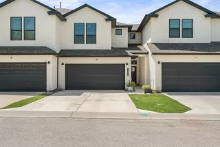 Photo #1: 2198575 Listing 