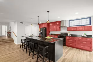 Photo #4: 2268647 Listing