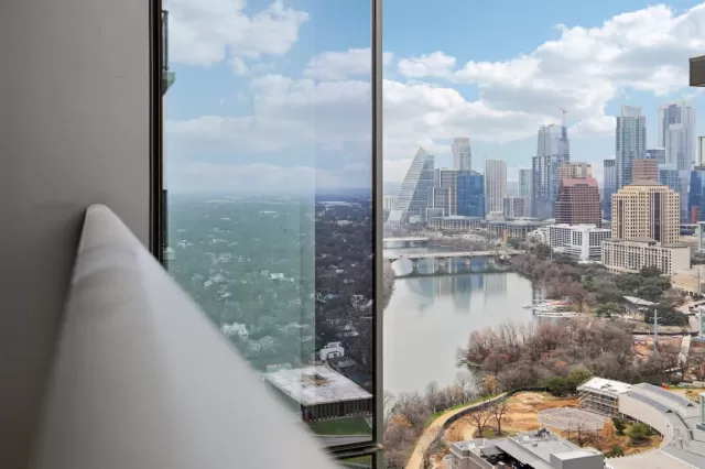 MLS: 2483954 Condo For Sale