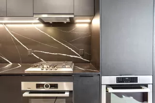 Photo #4: 2483954 Listing