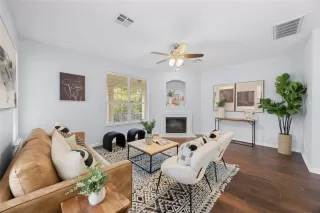 Photo #5: 2578645 Listing 