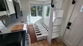 Photo #6: 2611897 Listing