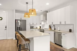 Photo #5: 2625012 Listing 