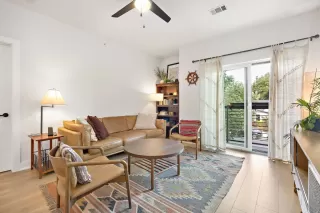 Photo #6: 2625012 Listing 