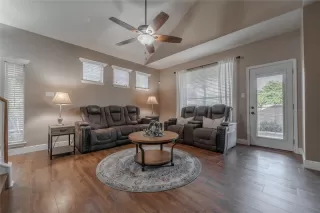 Photo #3: 2698042 Listing 