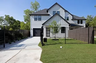 More Details about MLS # 2730399 : 313 HACKBERRY B