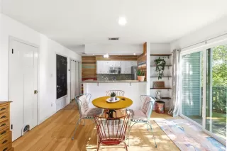 Photo #6: 2757288 Listing