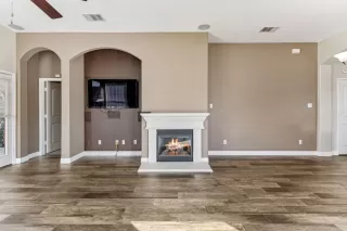 Photo #3: 2890835 Listing 