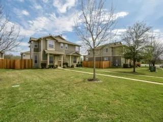 Photo #1: 2910605 Listing