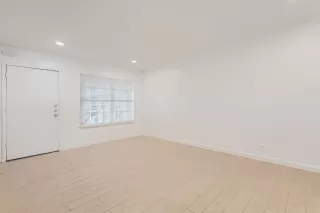 Photo #3: 2970817 Listing