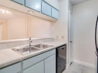 Photo #4: 2974304 Listing