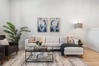 Photo #2: 3331282 Listing 