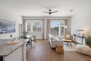 Photo #1: 3341451 Listing 