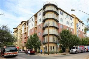 More Details about MLS # 3387824 : 910 W 25TH ST 402
