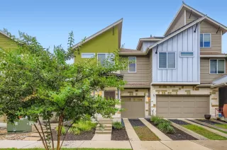 Photo #1: 3590205 Listing 