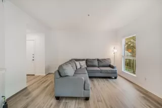 Photo #1: 3630083 Listing 